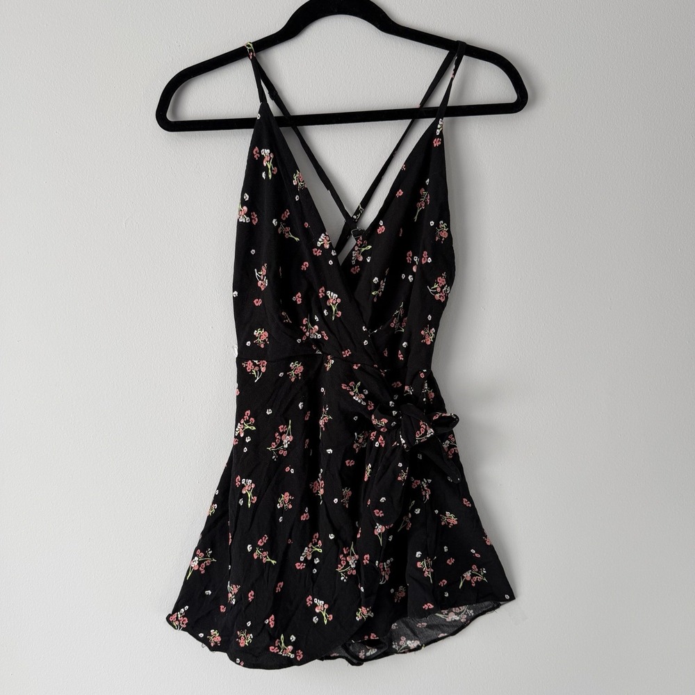 Free People Cottage Core Shorts Romper Sz S Romantic Black Floral Whimsy Strappy